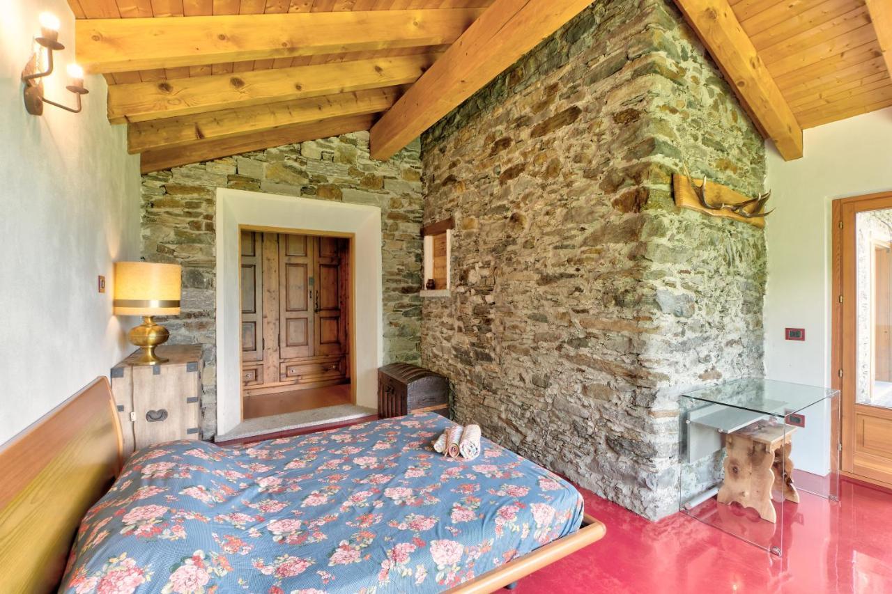 Chalet Con Piscina E Vista Panoramica Colico Eksteriør bilde