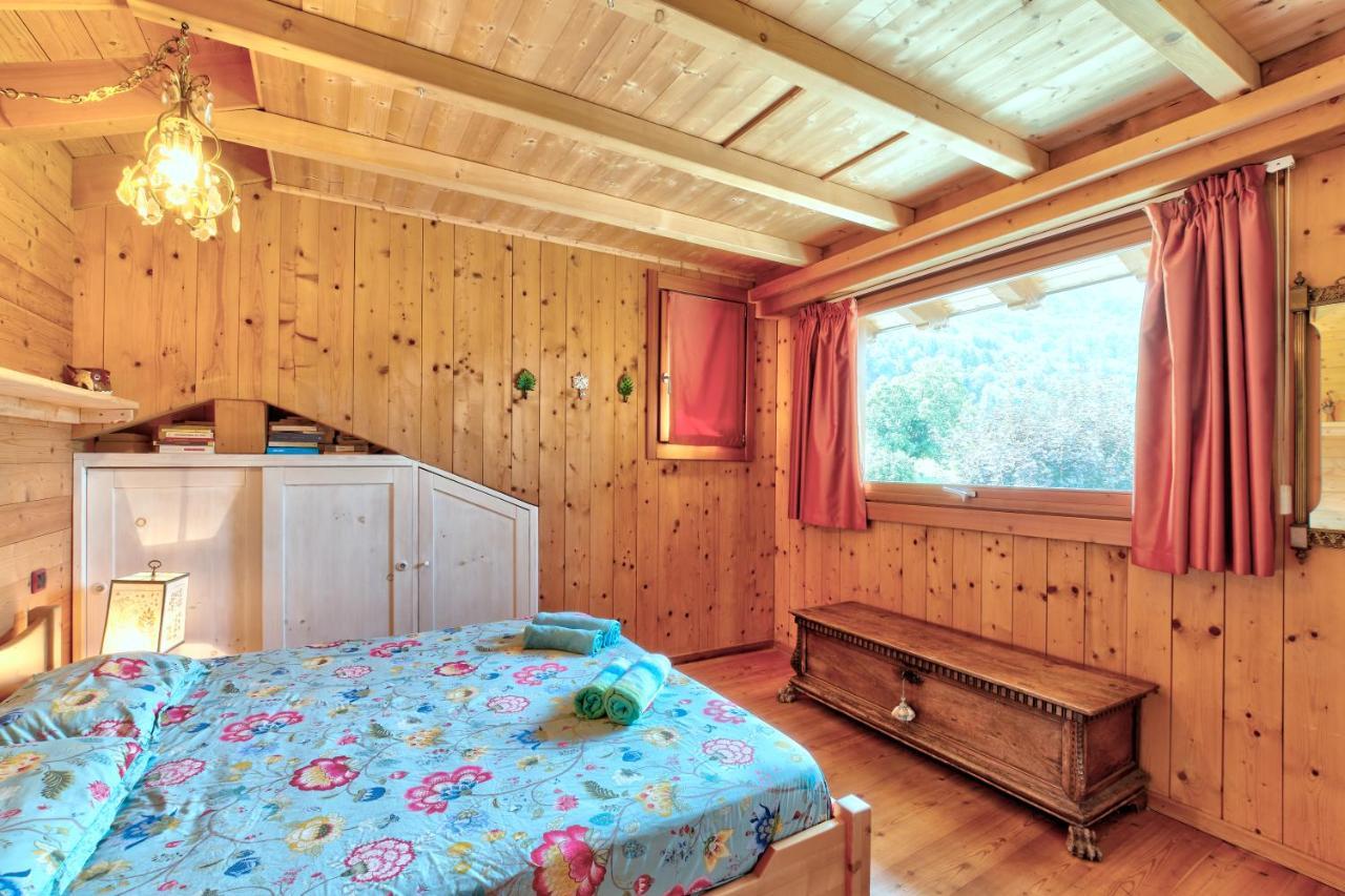 Chalet Con Piscina E Vista Panoramica Colico Eksteriør bilde