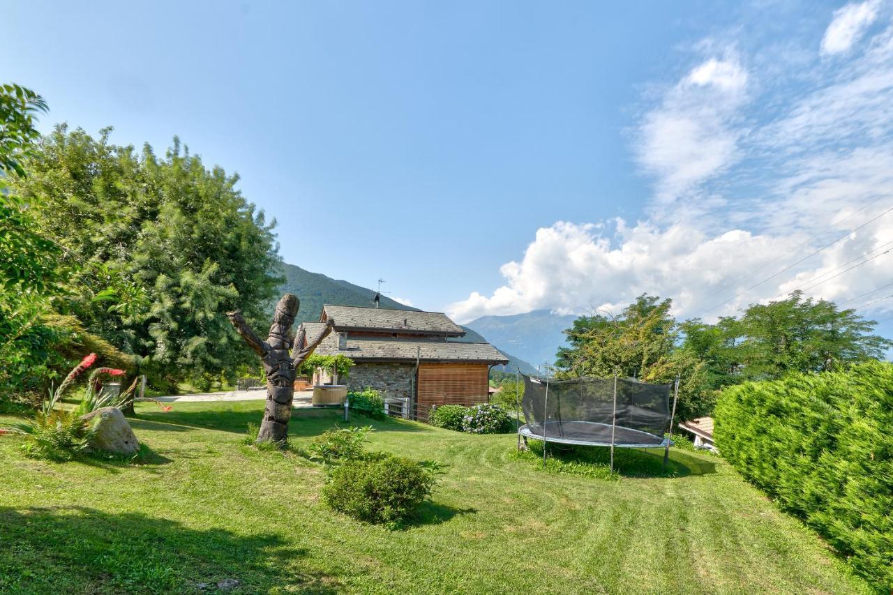 Chalet Con Piscina E Vista Panoramica Colico Eksteriør bilde